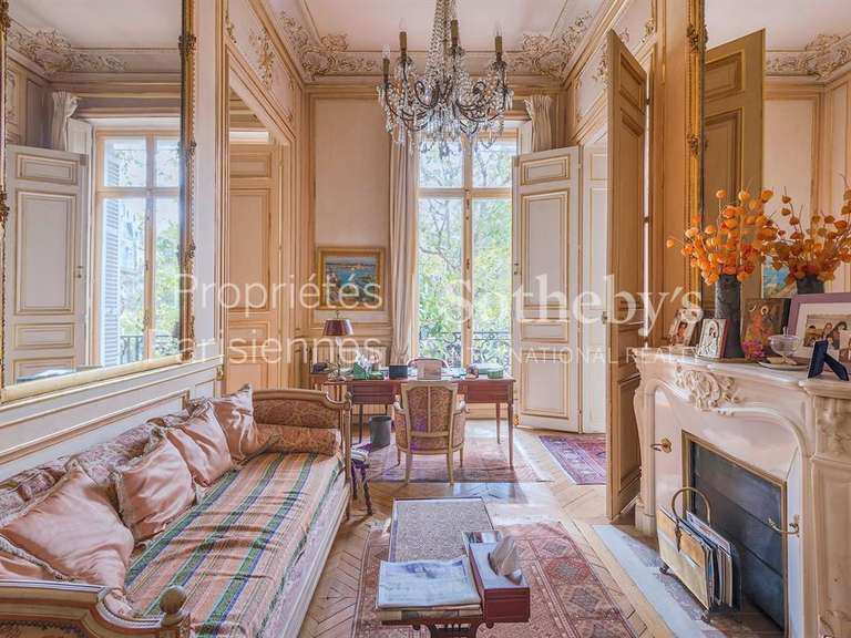 Appartement Paris 8e - 5 chambres - 368m²