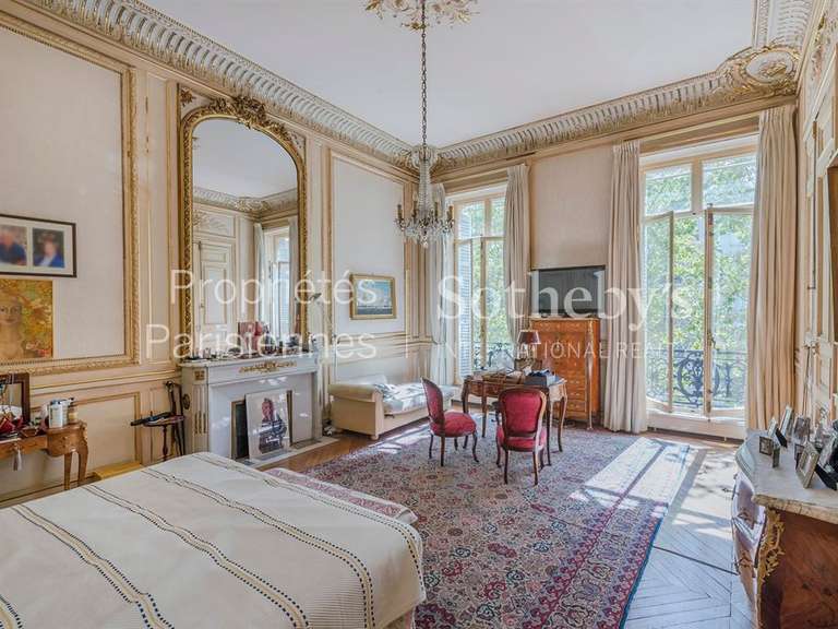 Appartement Paris 8e - 5 chambres - 368m²