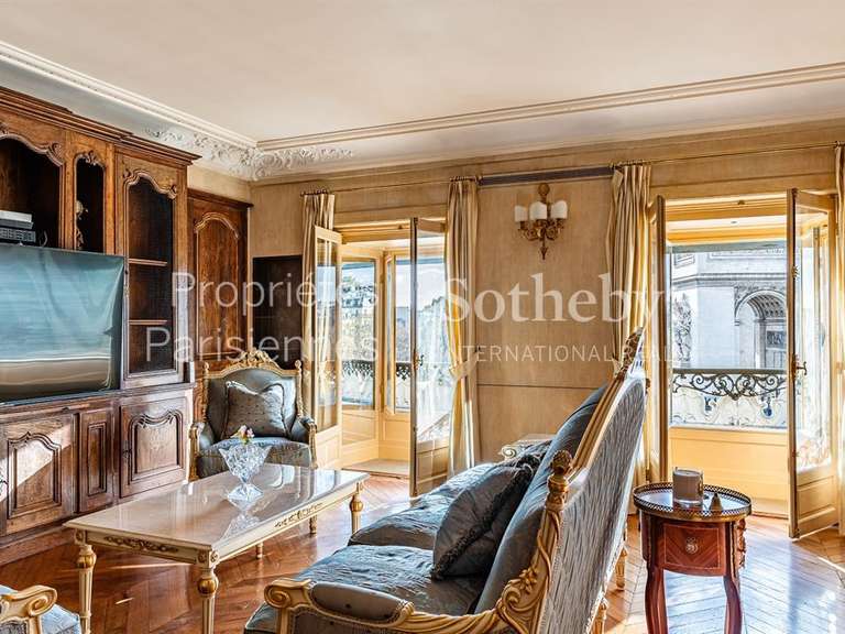 Appartement Paris 8e - 2 chambres - 180m²