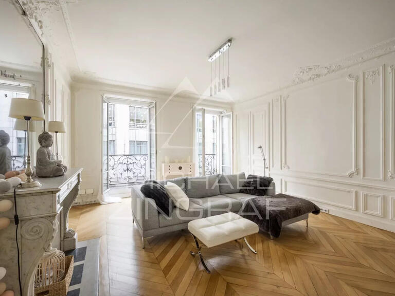 Sale Apartment Paris 8e - 2 bedrooms