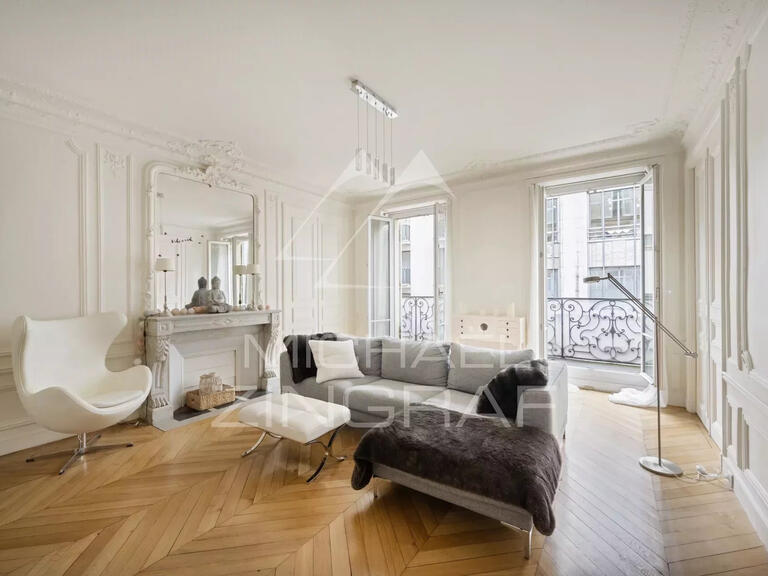 Sale Apartment Paris 8e - 2 bedrooms