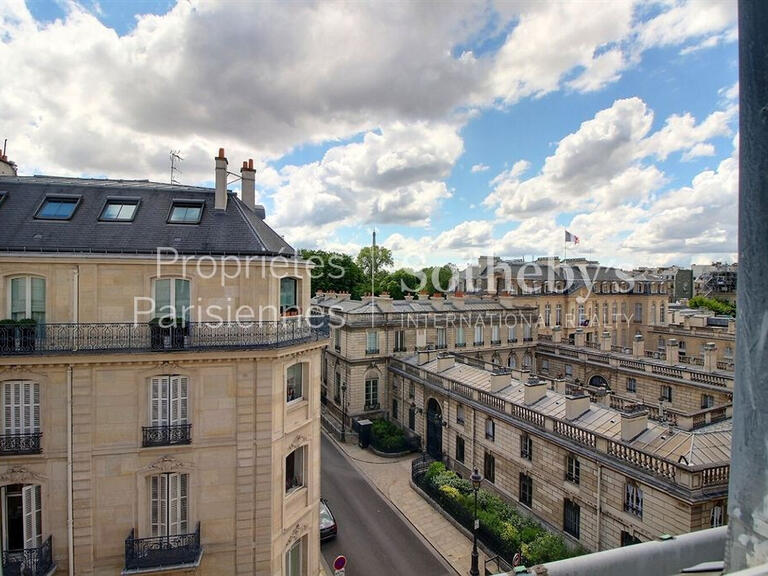 Location Appartement Paris 8e - 1 chambre