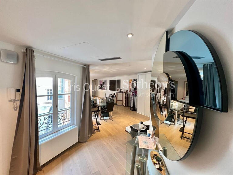 Apartment Paris 8e - 3 bedrooms - 160m²