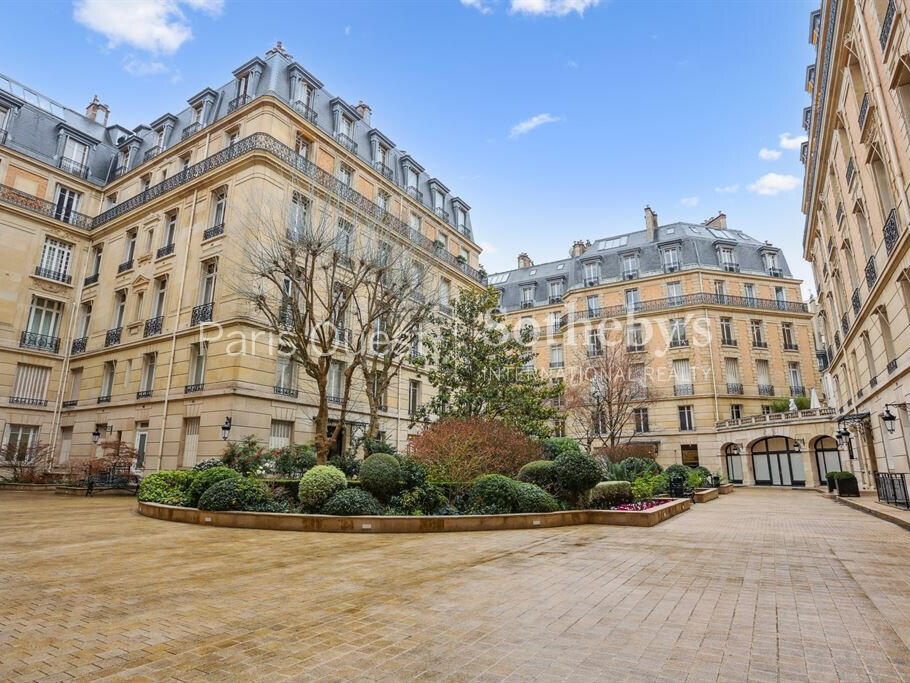 Apartment Paris 8e