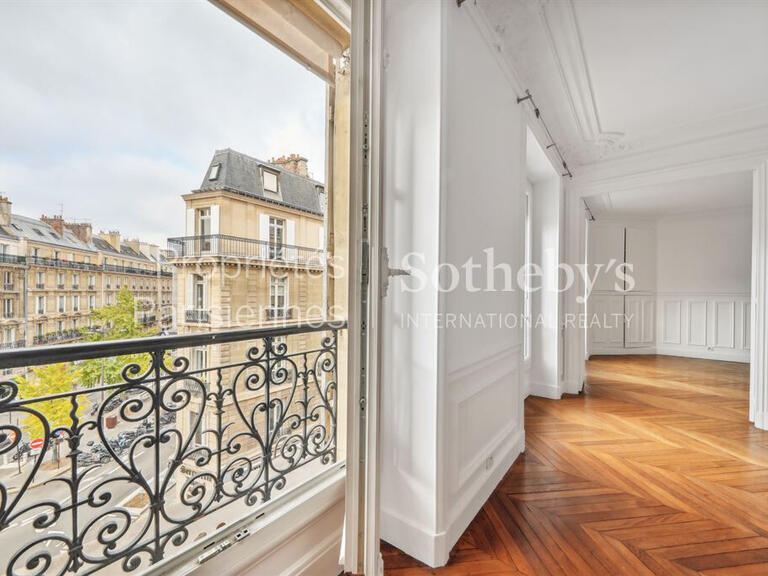 Appartement Paris 8e - 2 chambres - 100m²