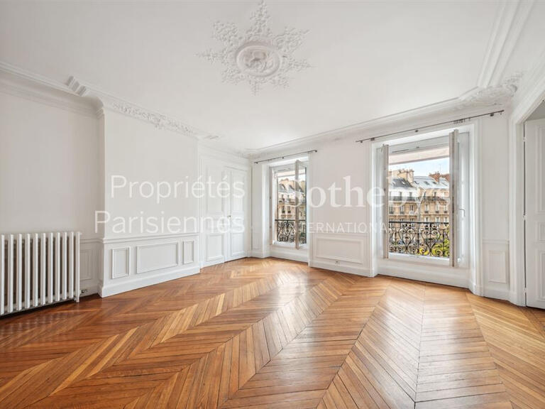 Appartement Paris 8e - 2 chambres - 100m²