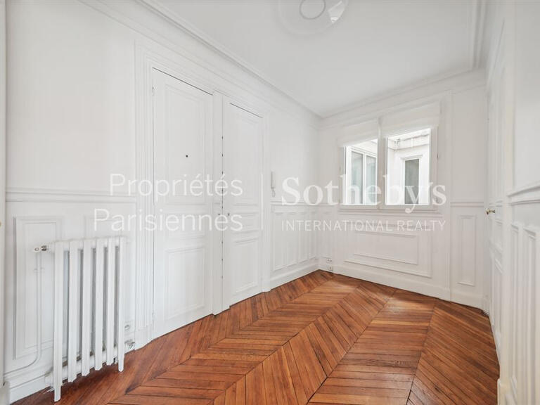 Appartement Paris 8e - 2 chambres - 100m²