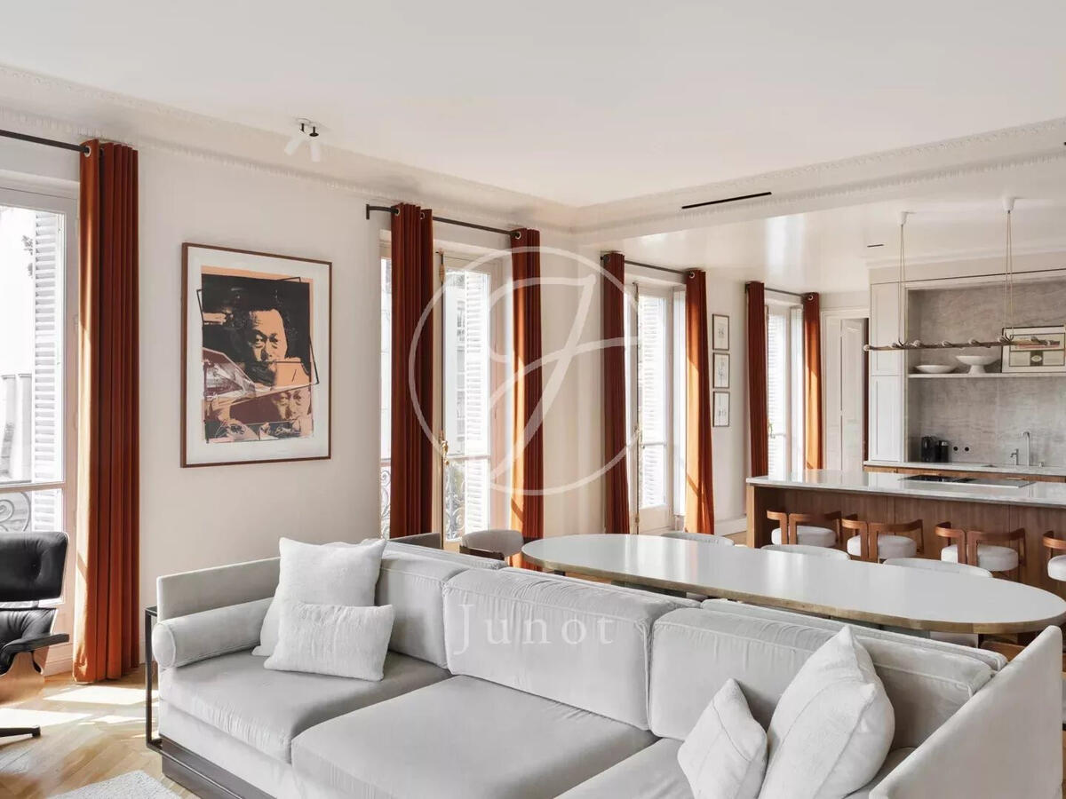Apartment Paris 8e