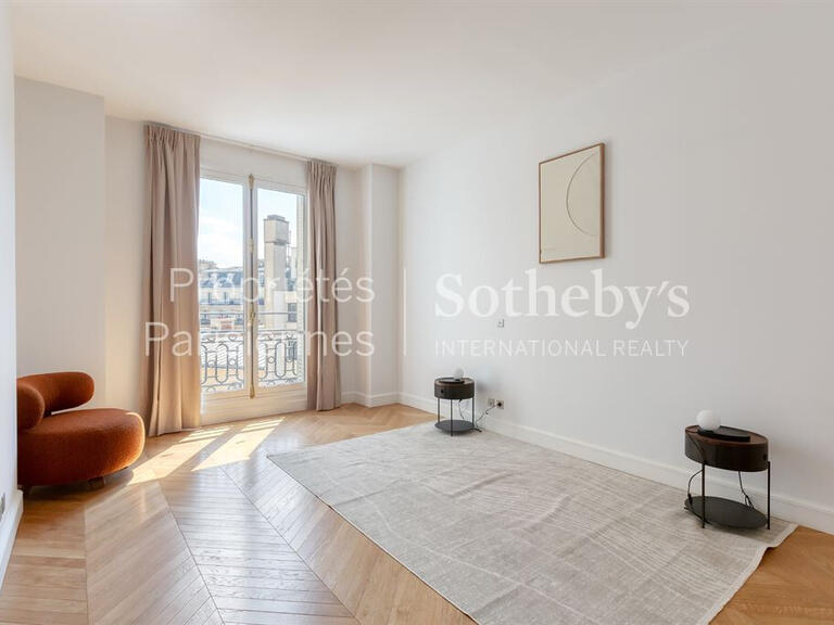 Appartement Paris 8e - 4 chambres - 361m²