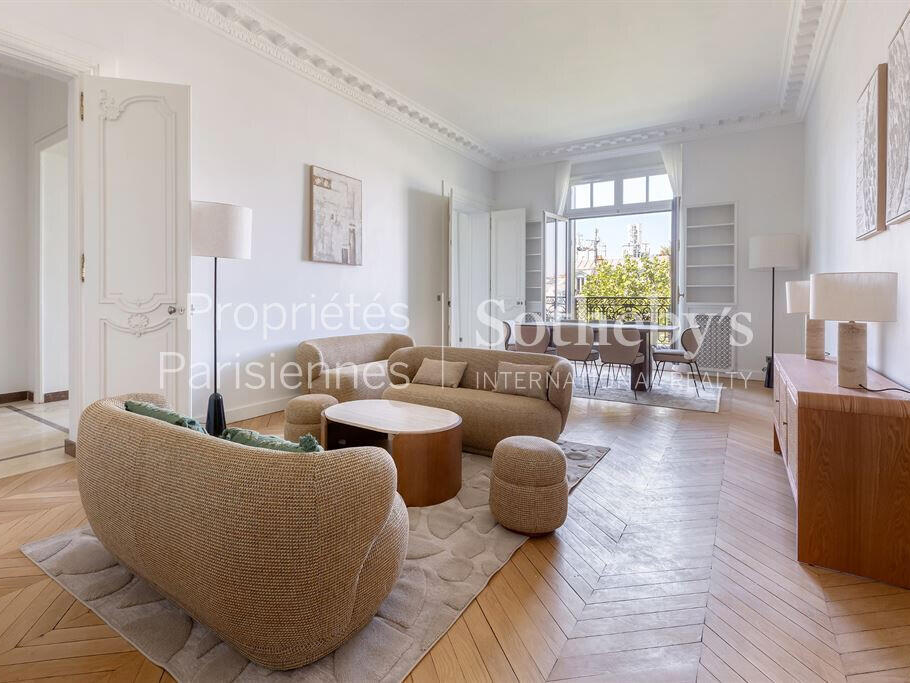 Apartment Paris 8e