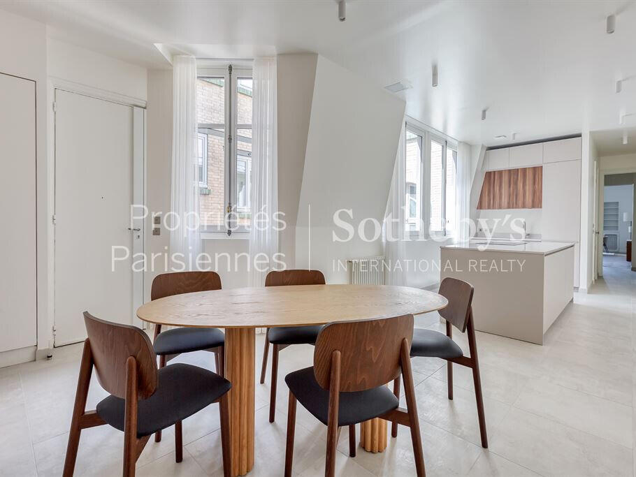 Apartment Paris 8e