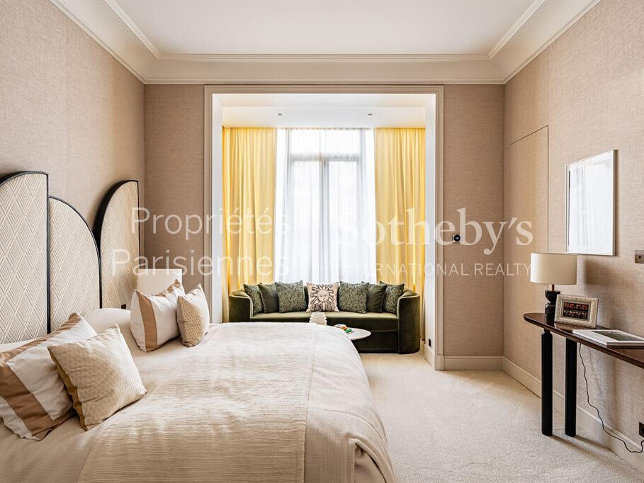 Apartment Paris 8e