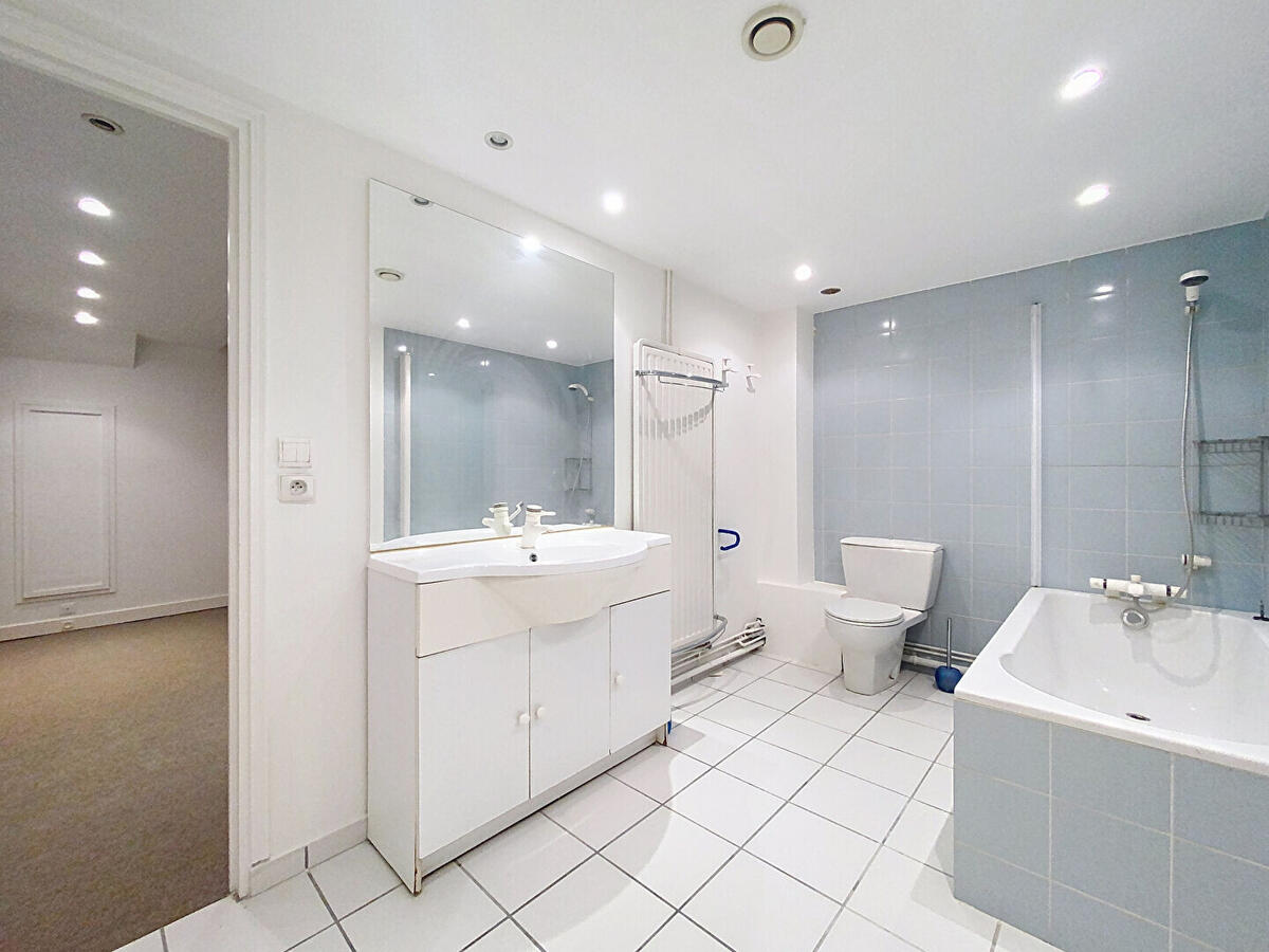 Apartment Paris 8e