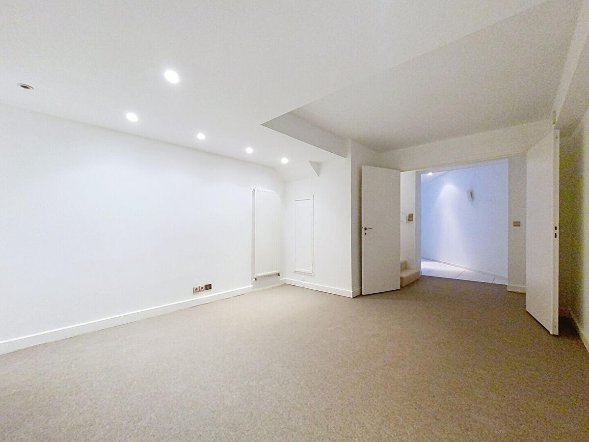 Apartment Paris 8e