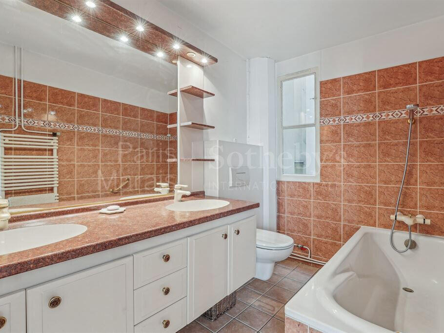 Appartement Paris 8e