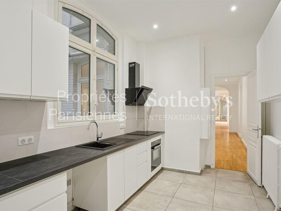 Apartment Paris 8e