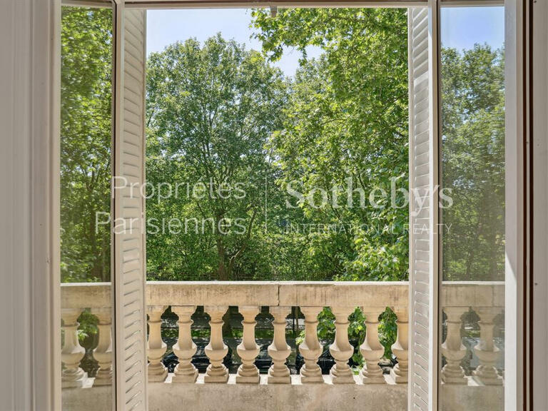 Apartment Paris 8e - 2 bedrooms - 186m²