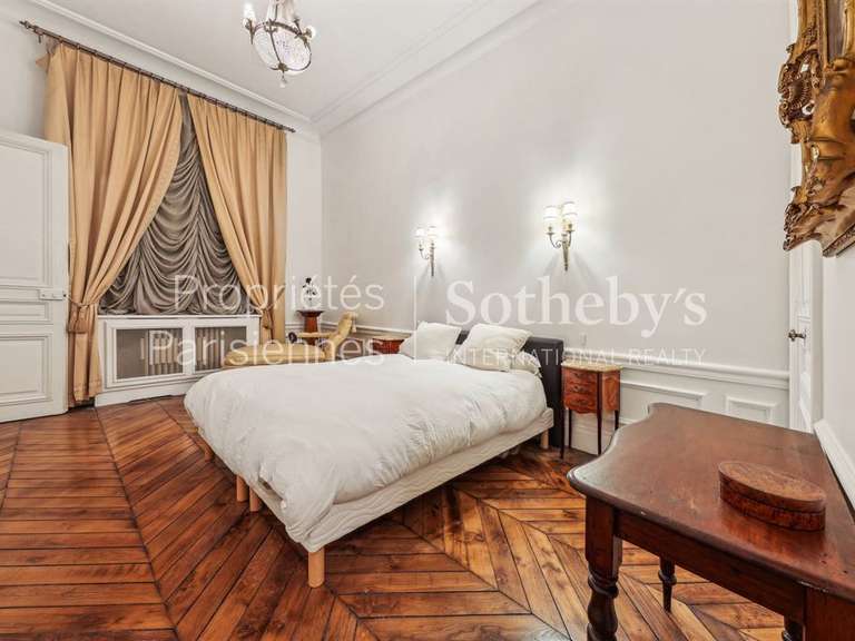 Apartment Paris 8e - 3 bedrooms - 189m²