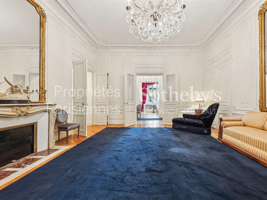 Apartment Paris 8e