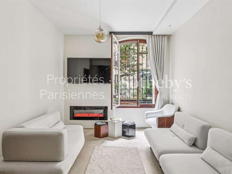 Appartement Paris 8e - 2 chambres - 65m²