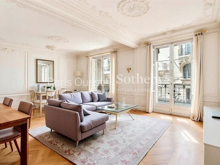 Appartement Paris 8e - 3 chambres - 127m²