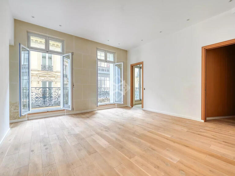 Appartement Paris 8e - 4 chambres - 332m²