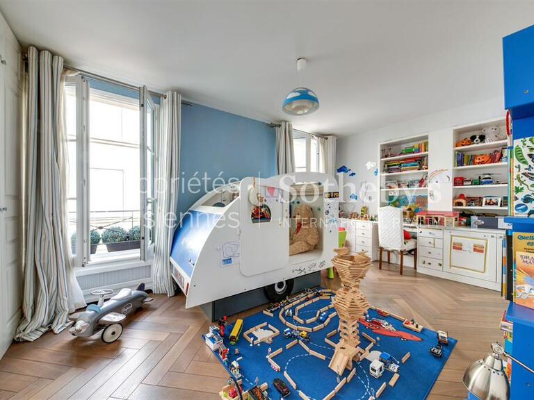 Appartement Paris 8e - 6 chambres - 296m²
