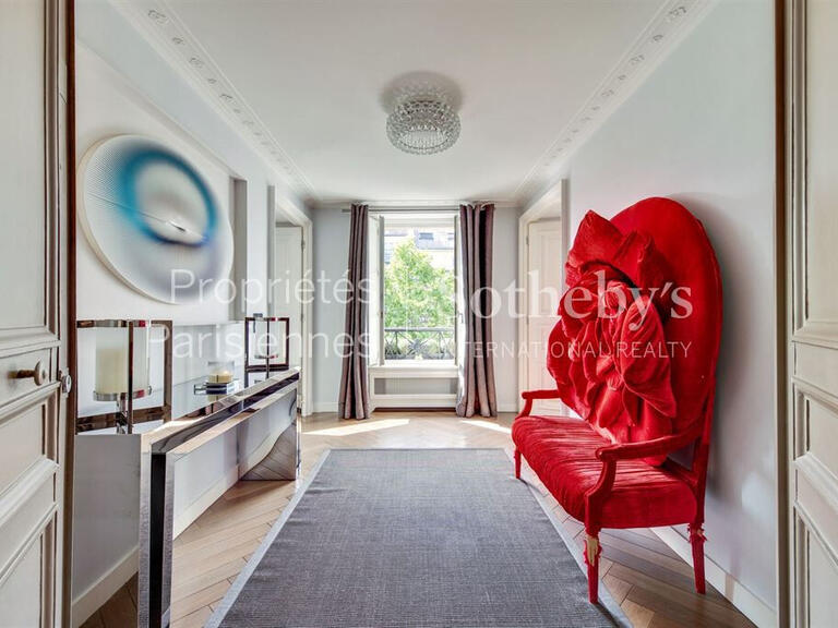 Appartement Paris 8e - 6 chambres - 296m²