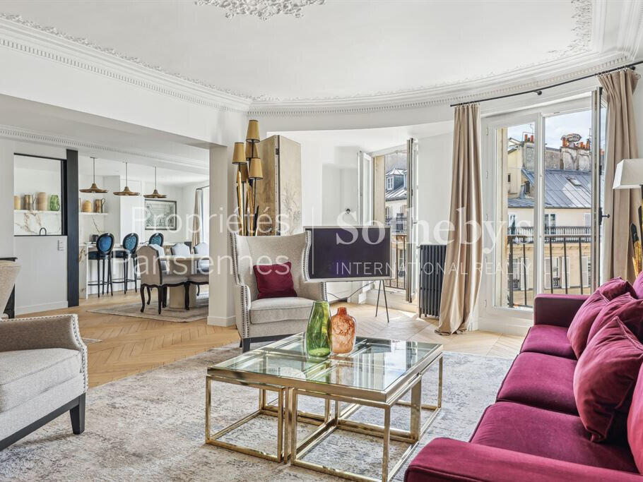 Apartment Paris 8e