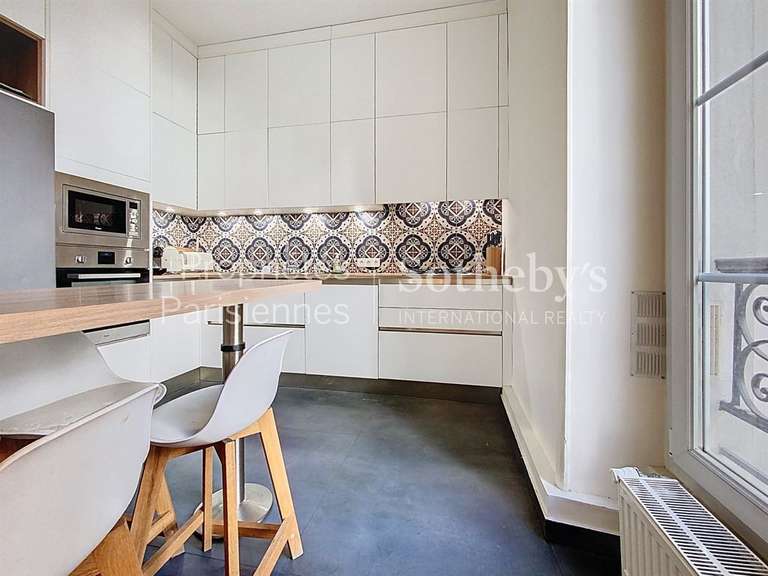 Apartment Paris 8e - 4 bedrooms - 143m²