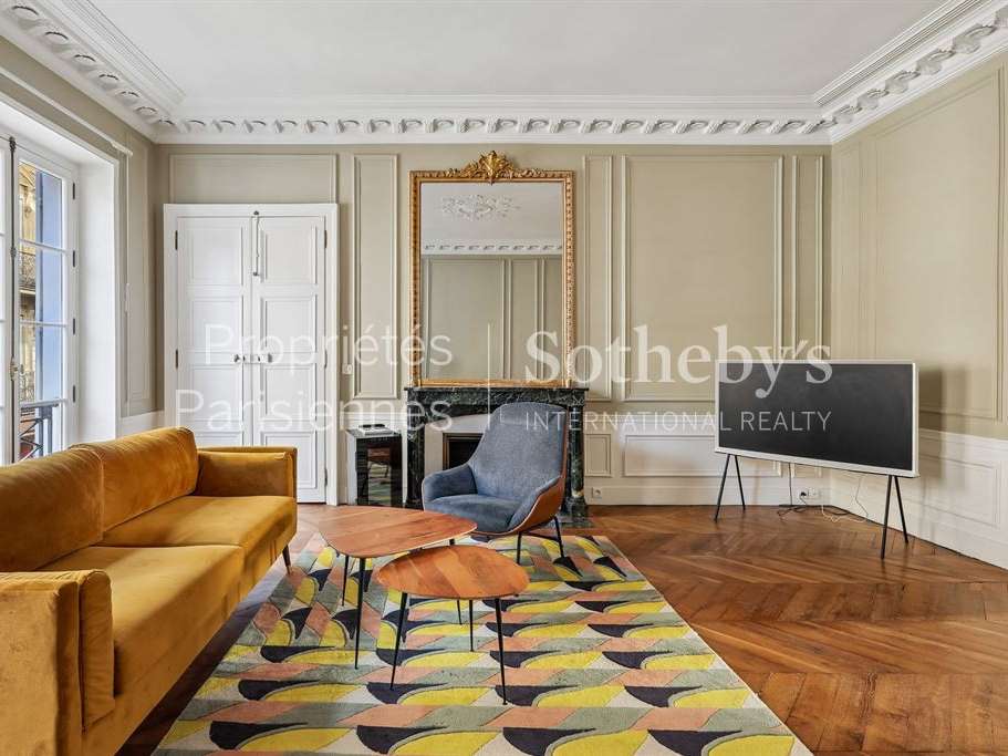 Apartment Paris 8e