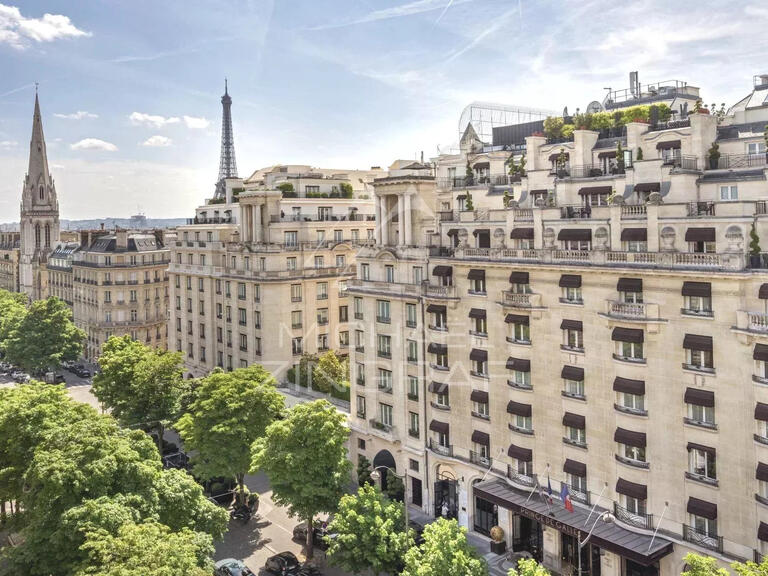Appartement Paris 8e - 3 chambres - 142m²