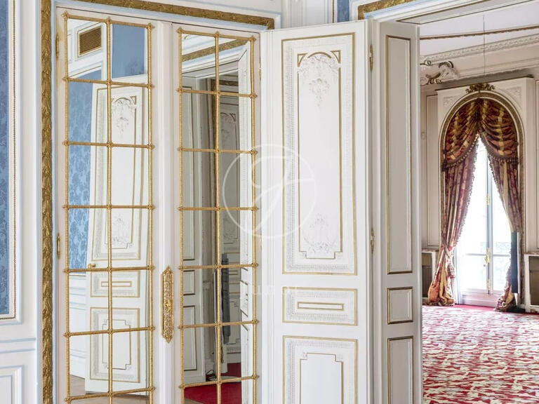 Apartment Paris 8e - 3 bedrooms - 337m²