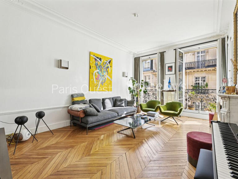Appartement Paris 8e - 1 chambre - 70m²