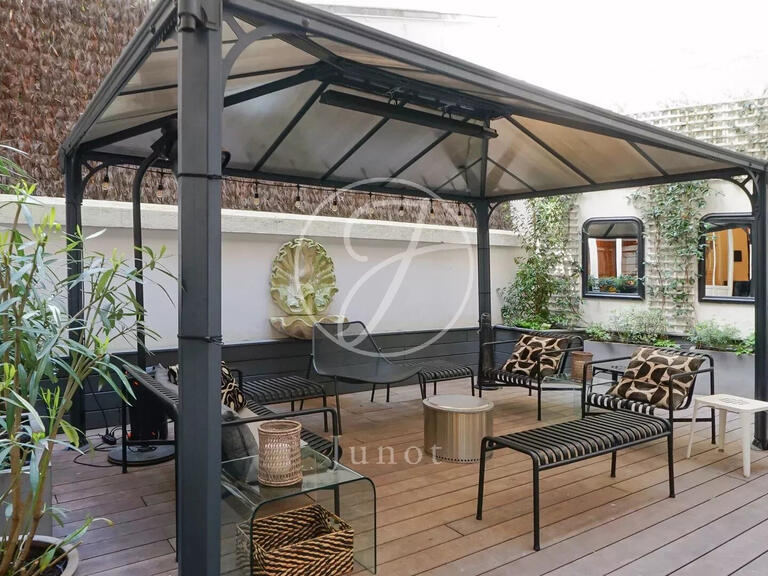 Apartment Paris 8e - 156m²