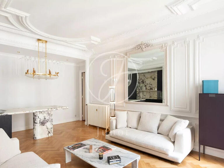 Apartment Paris 8e - 3 bedrooms - 86m²