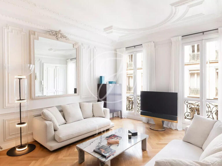 Apartment Paris 8e - 3 bedrooms - 86m²