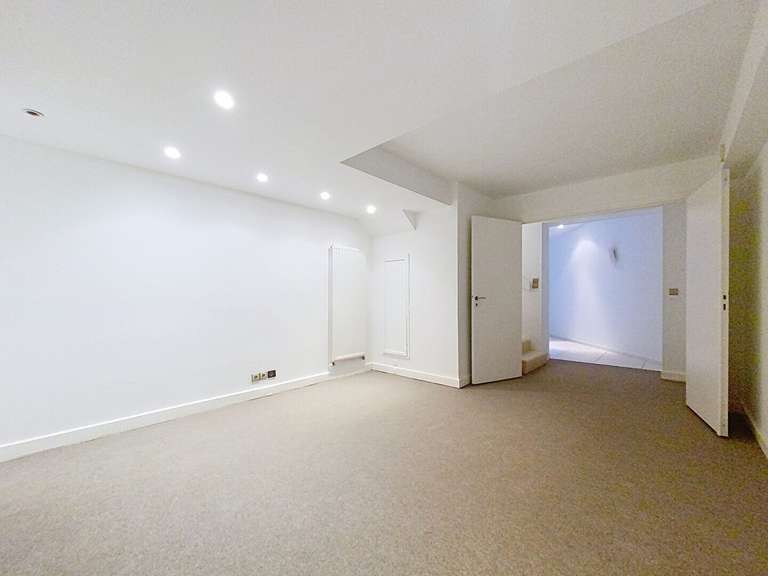 Apartment Paris 8e - 2 bedrooms - 95m²