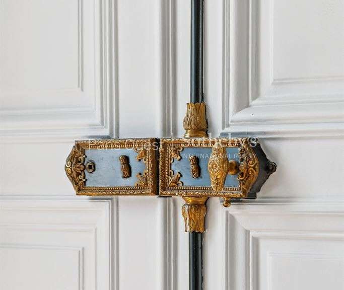 Apartment Paris 8e - 3 bedrooms - 163m²