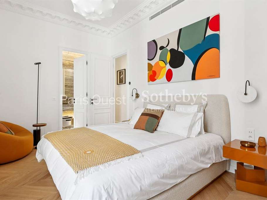 Apartment Paris 8e