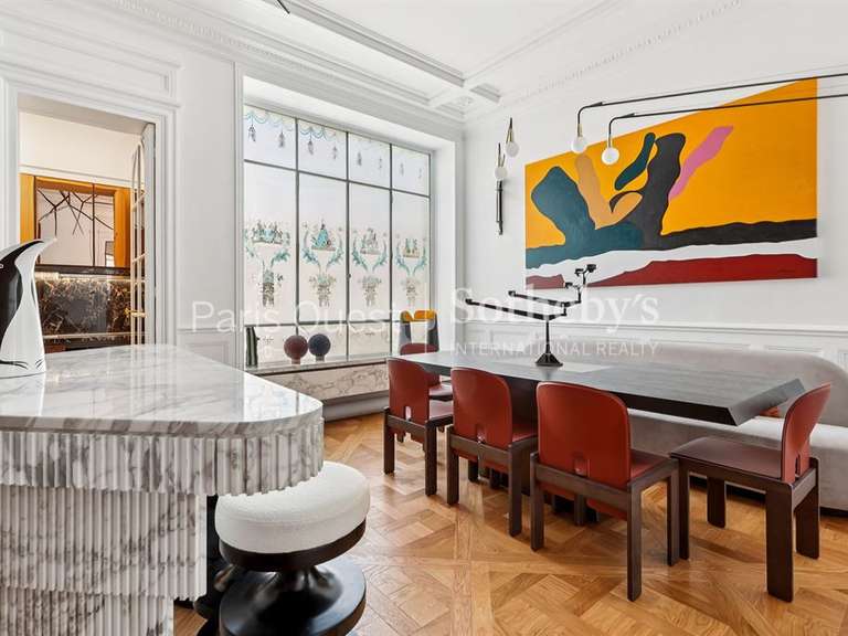 Apartment Paris 8e - 3 bedrooms - 163m²