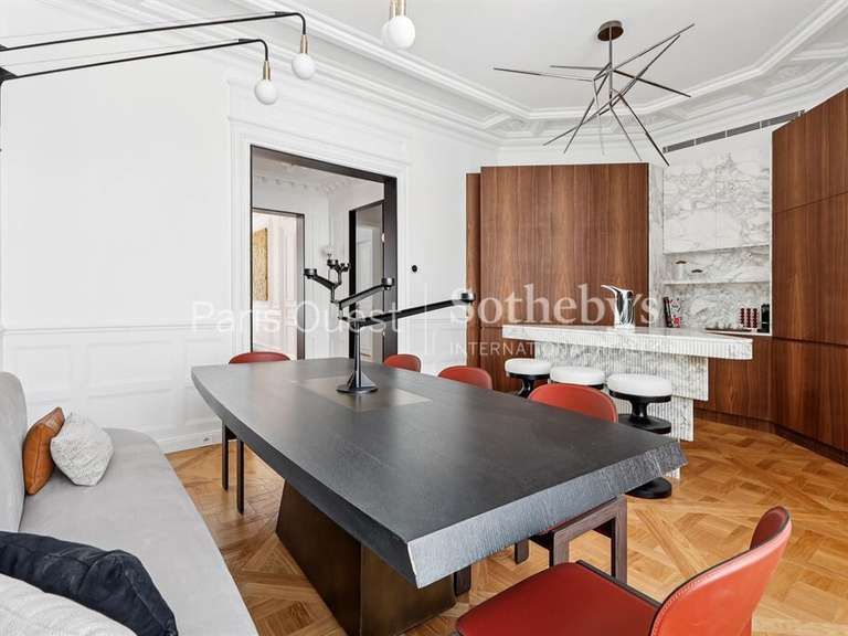 Apartment Paris 8e - 3 bedrooms - 163m²