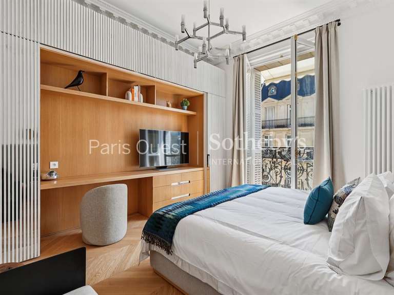 Apartment Paris 8e - 3 bedrooms - 163m²