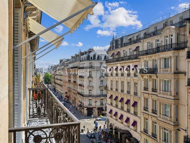 Apartment Paris 8e - 3 bedrooms - 163m²