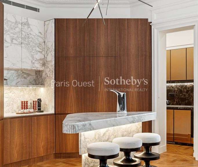 Apartment Paris 8e - 3 bedrooms - 163m²