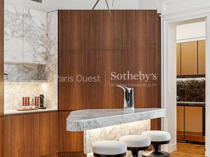 Apartment Paris 8e - 3 bedrooms - 163m²