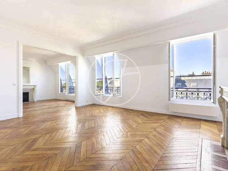 Appartement Paris 8e - 4 chambres - 175m²