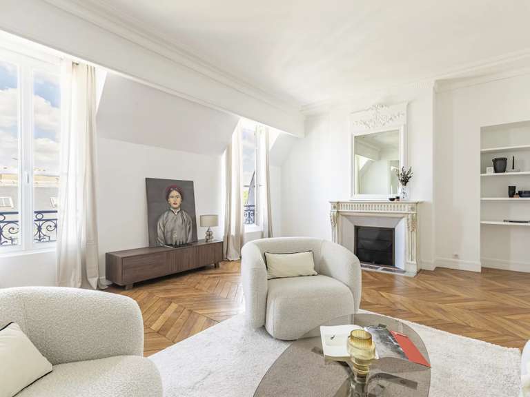 Appartement Paris 8e - 4 chambres - 175m²