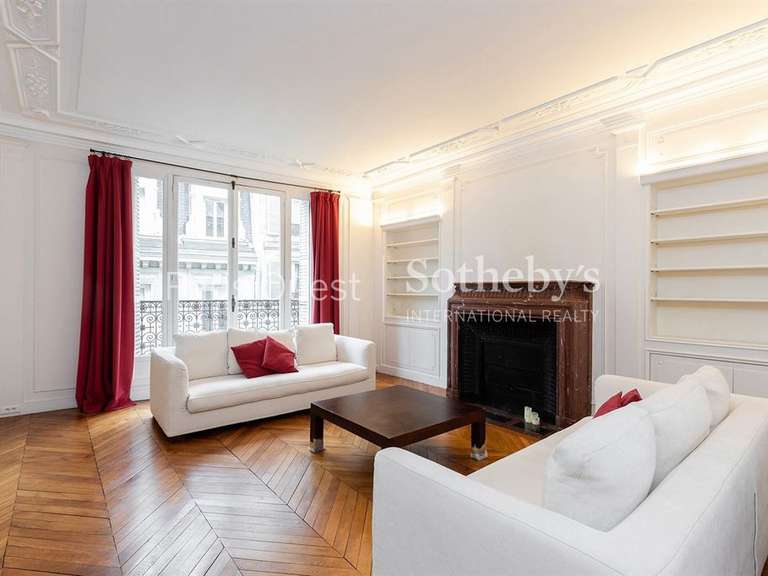 Appartement Paris 8e - 2 chambres - 141m²