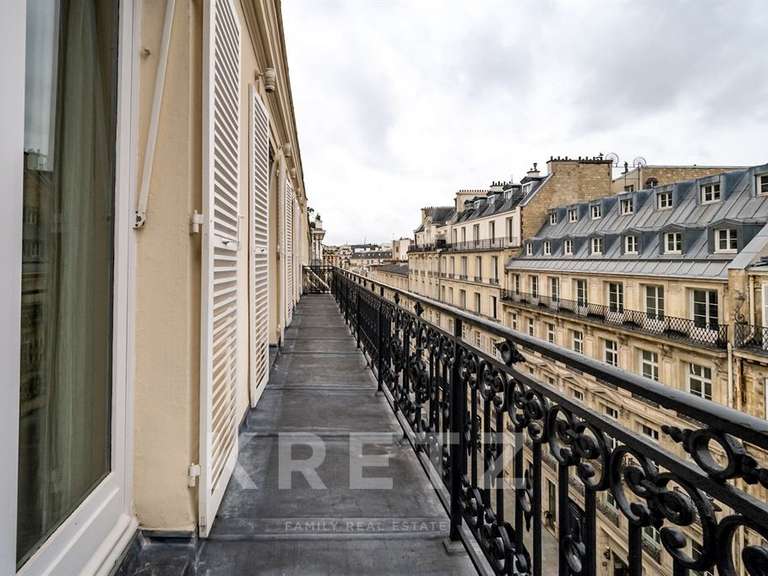 Apartment Paris 8e - 3 bedrooms - 224m²